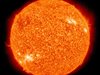 Учени засякоха три силни слънчеви изригвания на 22 май