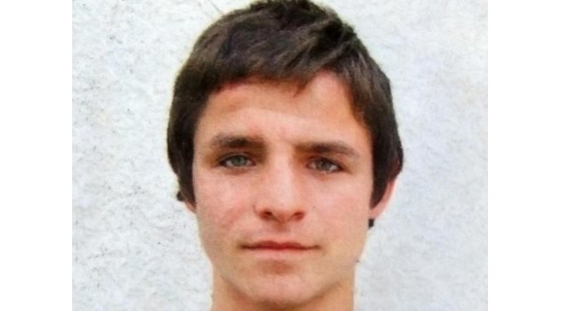 ВЕЧНО МЪЛЧАНИЕ: 17-годишният Любомир Славов е смазан до смърт от бой, за да не издаде ограбилите местния магазин.