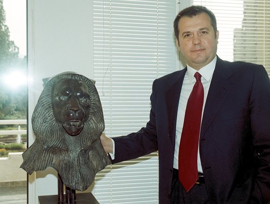 Илия Павлов е първият български милиардер. Убит е от снайперист с един куршум в сърцето на 7 март 2003 г.
СНИМКИ: Личен АРХИВ 