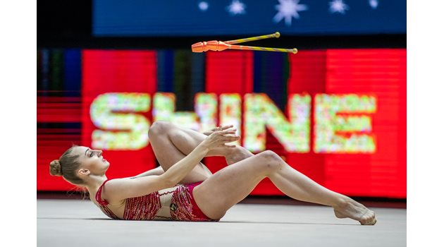 Боряна Калейн блести по време на европейското първенство по художествена гимнастика в Азербайджан през 2023 г., на което триумфира в многобоя. СНИМКА: АННА НЕДКОВА