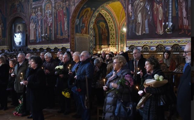 Опелото в църквата "Свети Седмочисленици" Снимки: Велислав Николов