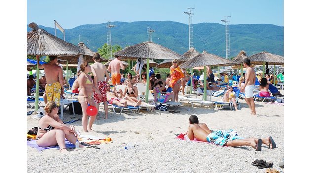Над 1 млн. болнични листа бяха издадени тази година покрай майските празници. Често те се ползваха за почивки по гръцките плажове.