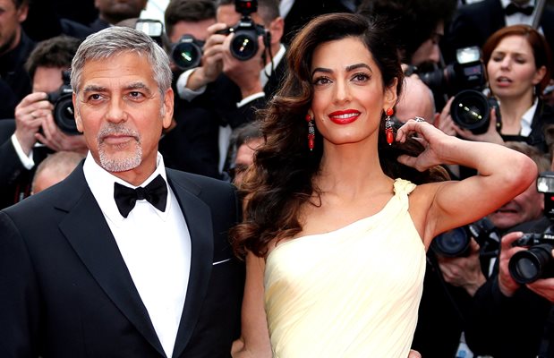 Клуни със съпругата си Амал