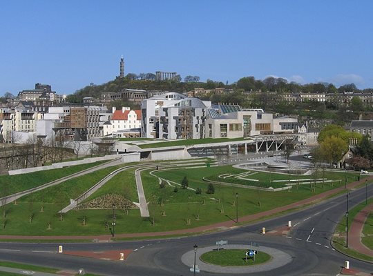 Сградата на шотландския парламент СНИМКА: Уикипедия