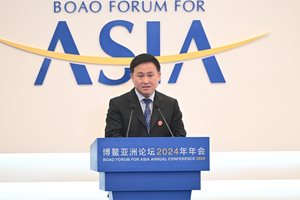 "Радио Китай": Управителят на КНБ Пан Гуншън призова за реформа на квотите в МВФ
