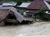 Жертвите на наводненията в Япония вече са 30