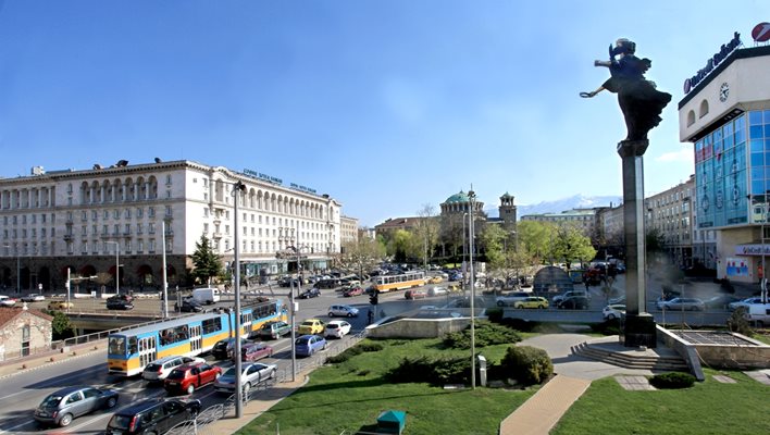 В момента “София хотел Балкан” е част от марката “Luxury Collection” на световната хотелска верига Marriott.