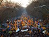 Стотици хиляди протестиращи в Барселона: Самоопределението не е престъпление