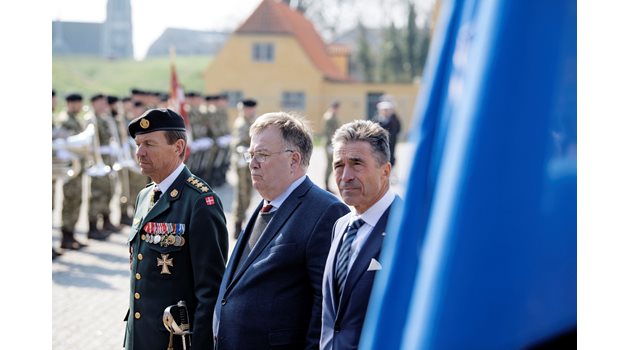 Датски военен министър обвинен в шпионаж
