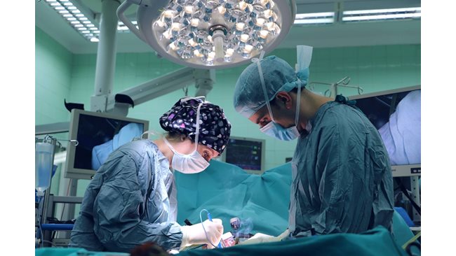 They removed a 20 kg tumor from the abdomen of a 250 kg woman from Dolna Oryahovitsa