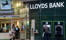 Британски банки закриват сметки на хора извън Англия. Губят право да оперират в ЕС, ако нямат специален лиценз