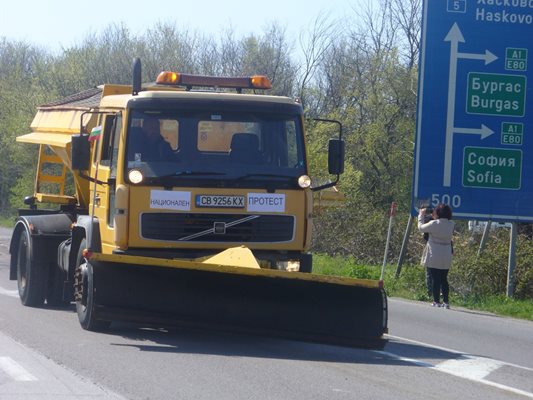 Местата, на които фирмите ще блокират пътища и кръстовища, съвпадат с тези на предишния национален протест. 
СНИМКА: ВАНЬО СТОИЛОВ