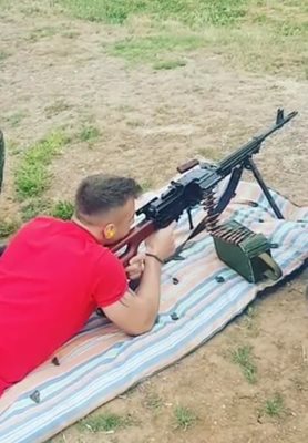Николай Бодуров обича да стреля
