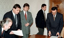 Истината за върнатия от Добрев мандат през 1997 г.: Първанов отказал мандат за правителство още на Коледа 1996 г.