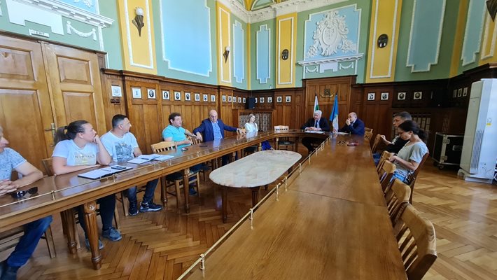 Кметът на Пловдив поиска по-бързо завършване на "Модър-Царевец", бул. "Хаджи Димитър" и Южния колектор