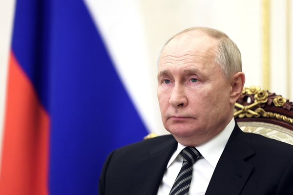 Телеграм канал: Крият мъртвия Путин във фризер, в който доскоро имало храна