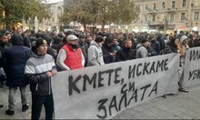 Над 200 спортисти искаха оставката на кмета на Пловдив. Той: Опитах да помиря клубовете