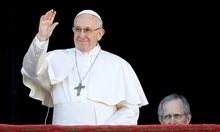 Папа Франциск: Оставете пристрастните интереси, намерете решение за войните