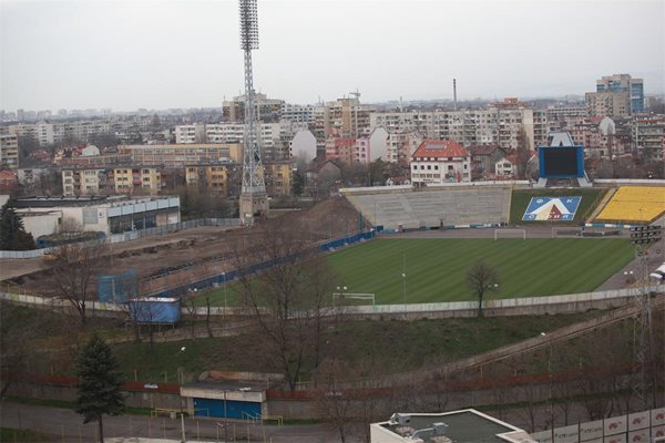 Лита не може да повярва, че стадион "Георги Аспарухов" вероятно ще смени името си