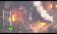 Пожар в японска петролна фабрика