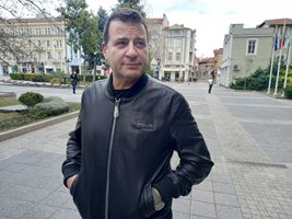 Илиян Филипов се отказа от намерението си да спре строежа на Колежа. Снимки: "24 часа"