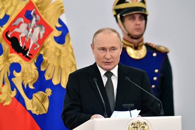 Путин ще посети утре Таджикистан, съобщи Кремъл