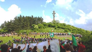 Националният поход от Козлодуй до Околчица е най-старата масова патриотична проява в страната