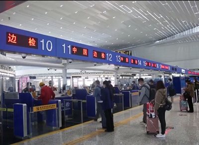 Китай се отвори за международни пътувания (Видео)