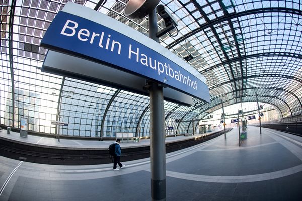 Стачка на машинистите спря влаковете в Германия