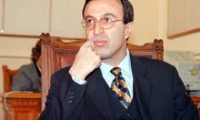 Как през 1997 г. Петър Стоянов стана президент по време на кризата при Виденов (Видео)