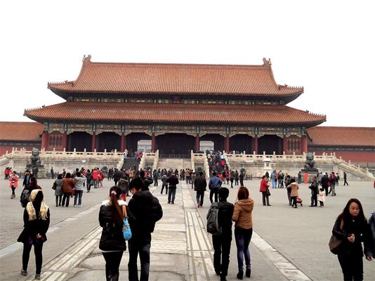 Забраненият град е задължитурното място зя всеки турист в Пекин. 
