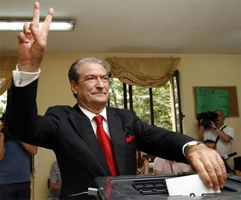Бившият премиерът на Албания Сали Бериша