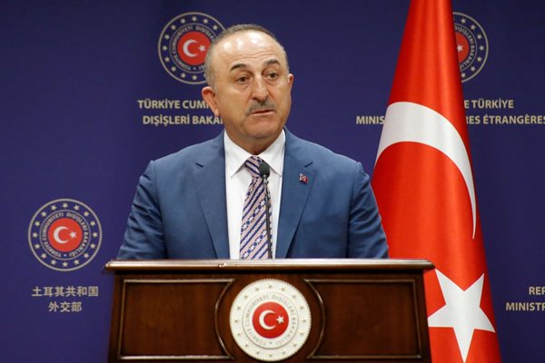 Турският външен министър Мевлют Чавушоглу
Снимка: Ройтерс