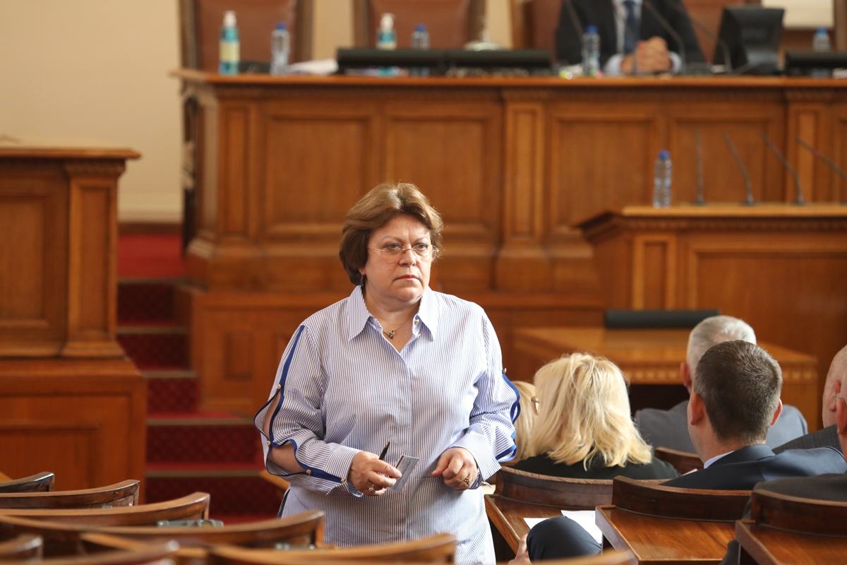 Татяна Дончева: Бизнесът видя в Кирил и Асен едни схемаджии