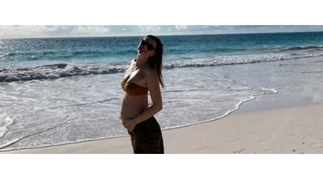 Мария Шарапова е бременна с първото си дете след годежа с Александър Гилкс през декември 2020 г.