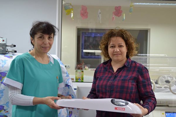 Д-р Кина Николова прие дарението за Неонатологията