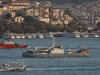 Руски разузнавателен кораб преминал
през Босфора