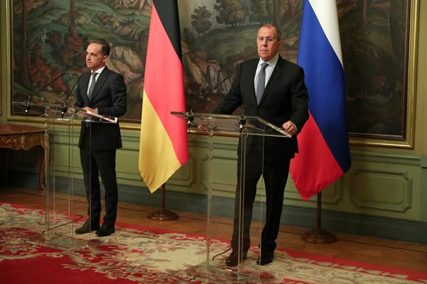Руският външен министър Сергей Лавров след срещата в Москва с германския си колега Хайко Маас. Снимка Ройтерс
