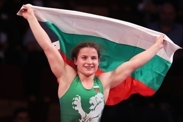 Златната Биляна Дудова - от бойното хлапе до световния триумф