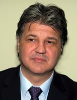 Димитър Узунов остана "лице" на ВСС