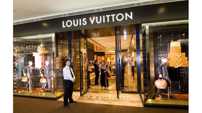 Секторът за луксозни стоки в Китай вероятно ще отчете двуцифрен