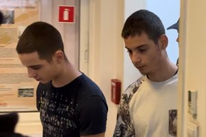 Родителите на близнаците Динкови са напуснали Цалапица, нямало да се връщат повече (Снимки)