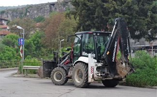 Подменят основната ВиК-мрежа в кв. „Света гора“ във Велико Търново