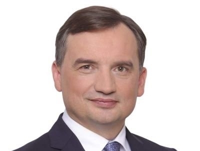 Полски министър нападна Съда на ЕС, обвини го, че нарушава договор