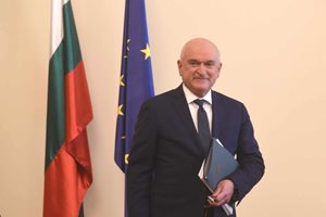 Главчев сменя втори министър - Георги Тахов сменя Кирил Вътев в земеделието