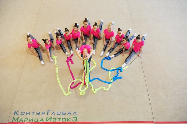 “КонтурГлобал Марица Изток 3” прави дарения и за клубовете по художествена гимнастика в Гълъбово и Стара Загора.