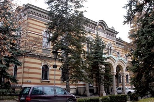 Сградата на Светия синод в София