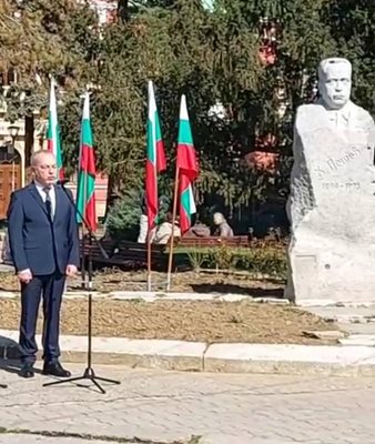 Министър-председателят Гълъб Донев в Кюстендил, където участва в тържественото отбелязване на 80-ата годишнина от спасяването на българските евреи.