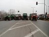 Гръцки трактори затвориха за кратко пътя за Солун