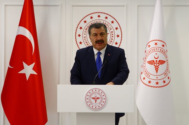 Турският министър на здравеопазването Фахреттин Коджа. СНИМКА: РОЙТЕРС